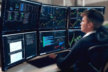 Learning from Professional Forex Traders: Mastering the Market